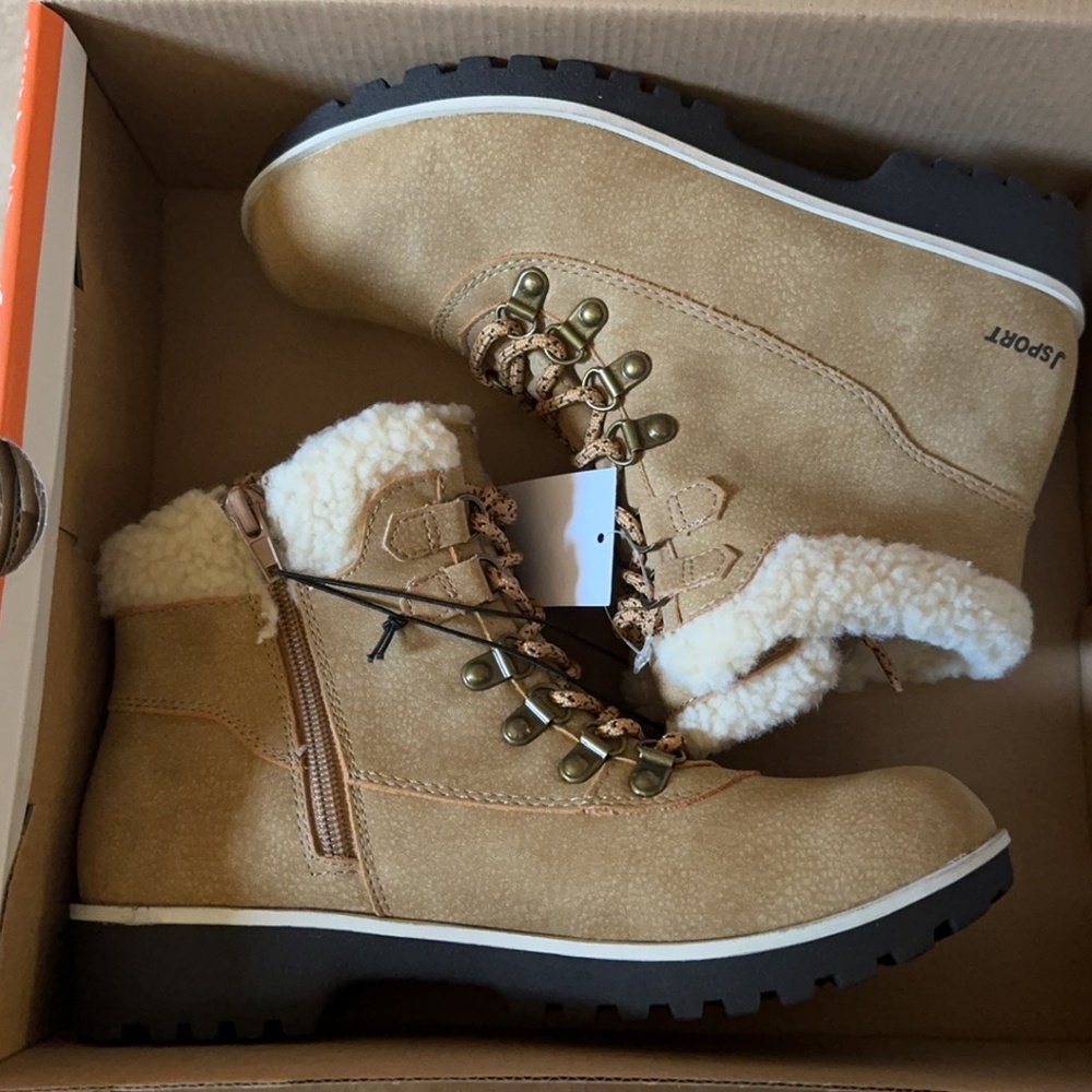 JSPORT WOMEN'S BLUESTOSNE FAUX SHEARLING COLLAR BOOT TAN Size 7 With Box
